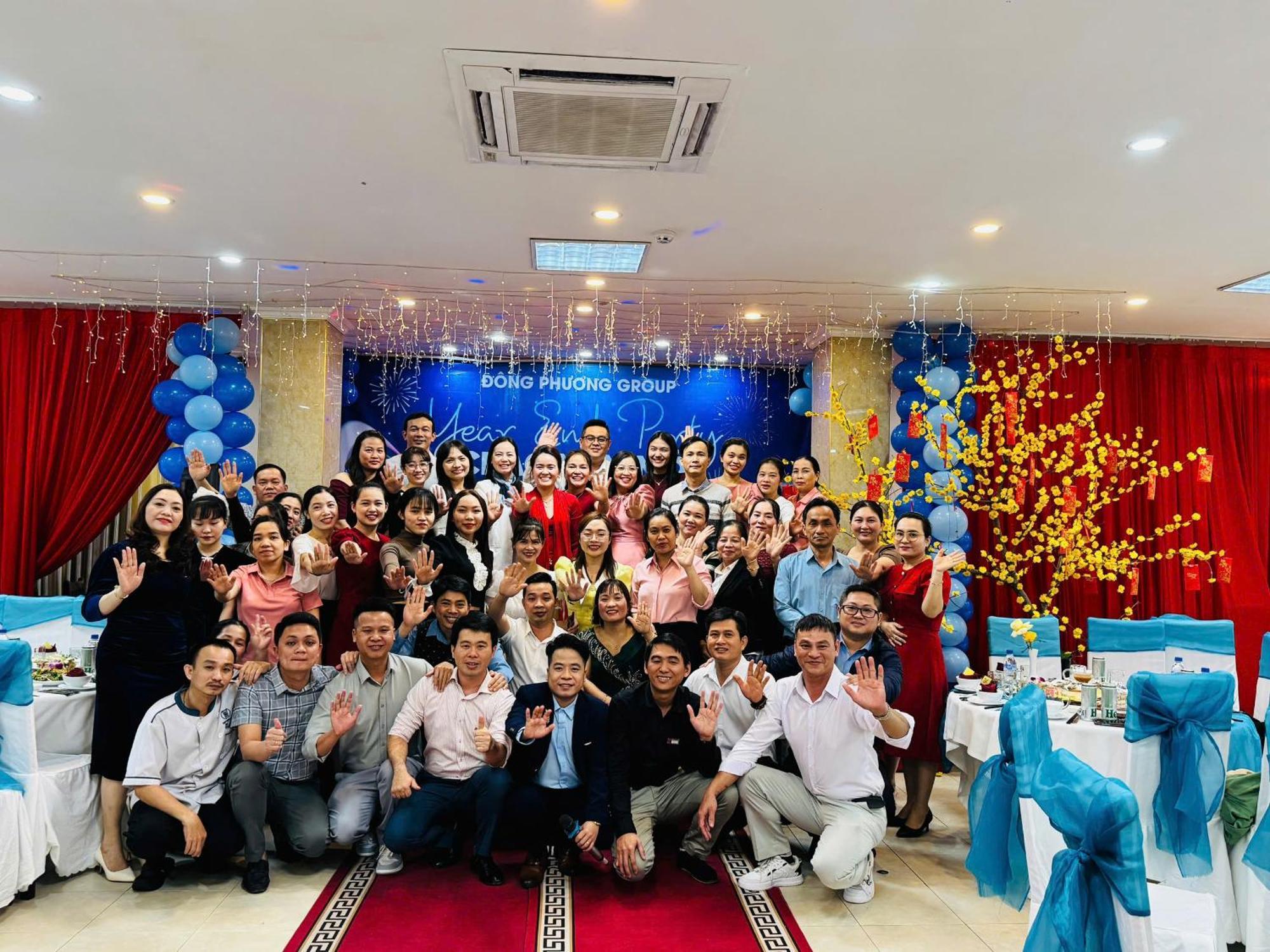 Hotel Khach San Hung Vuong Quảng Ngãi Exterior foto